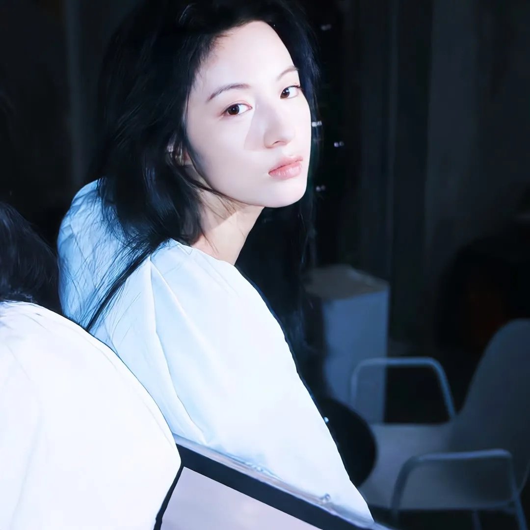 激光战鹰队长：血龙